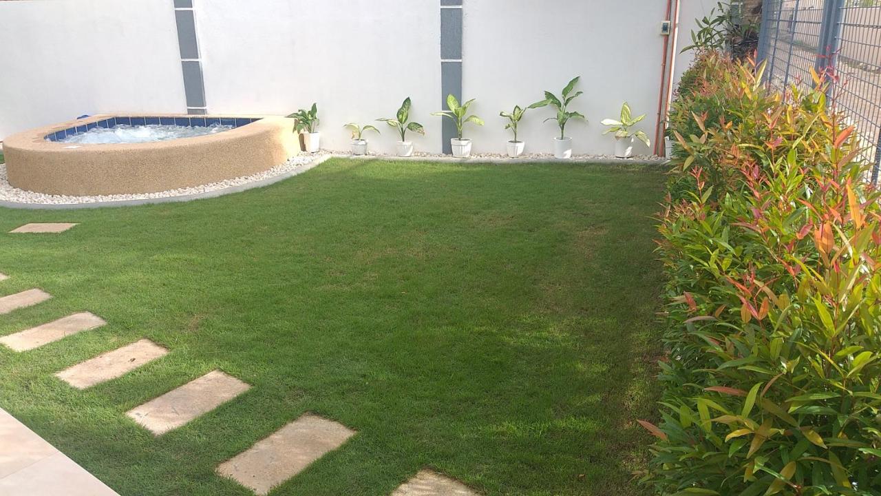 Ub Home Dauis Luaran gambar